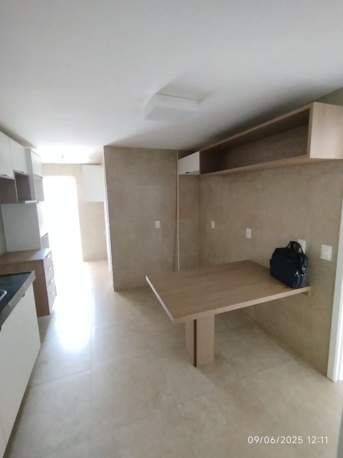Casa de Condomínio para alugar com 3 quartos, 215m² - Foto 26