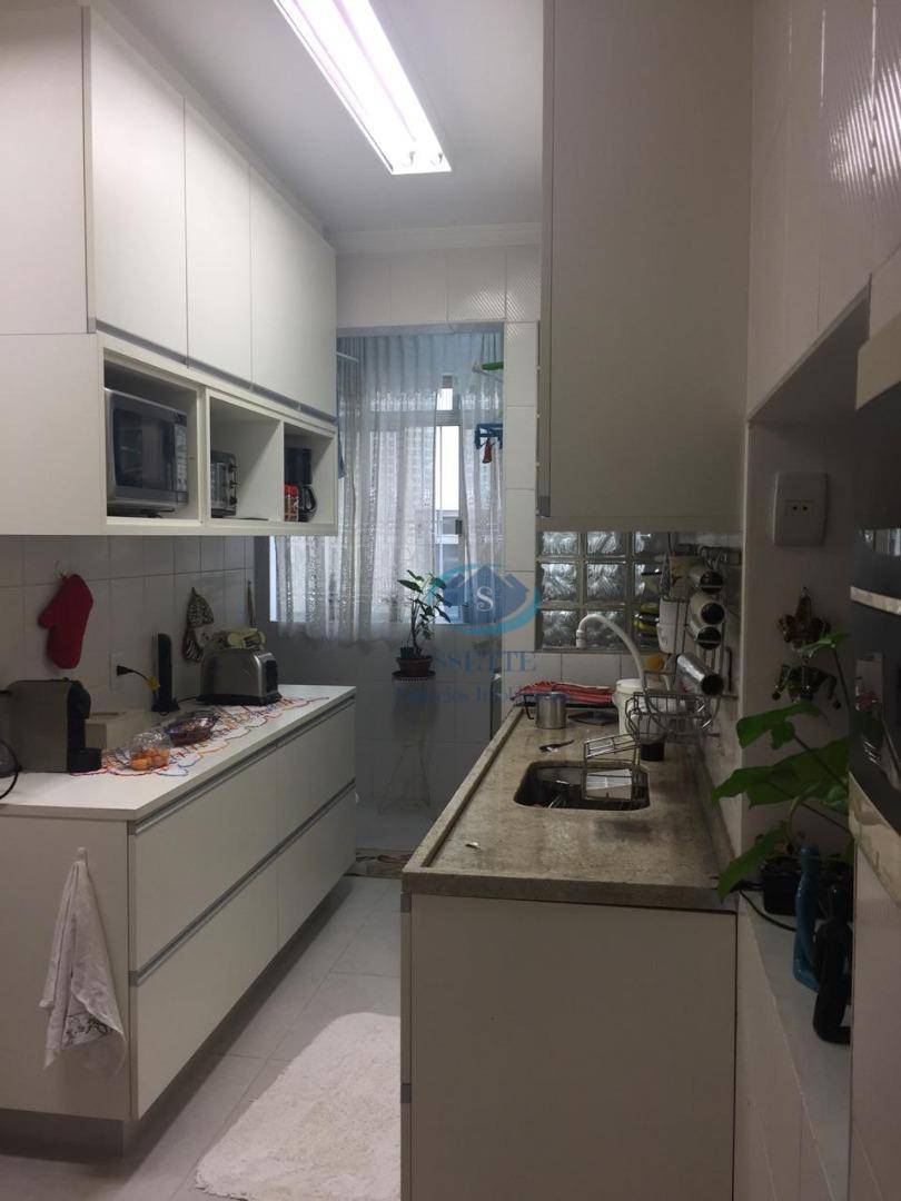 Apartamento à venda com 3 quartos, 96m² - Foto 8