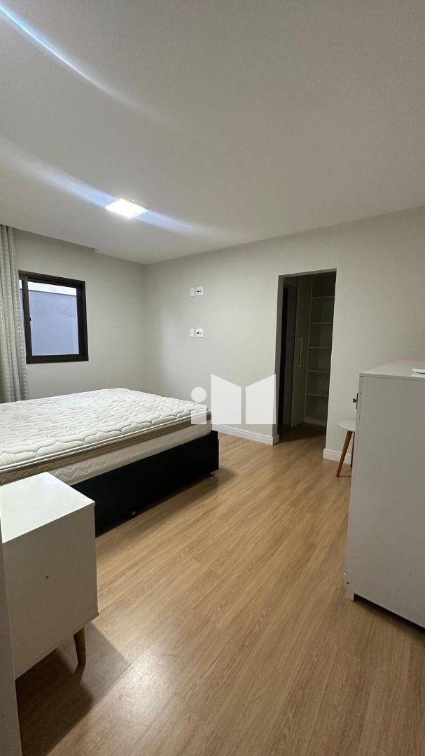 Casa, 4 quartos, 300 m² - Foto 6