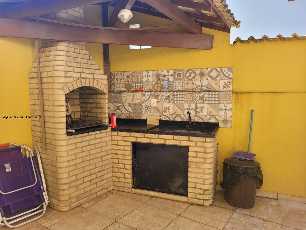 Casa à venda com 2 quartos, 100m² - Foto 3