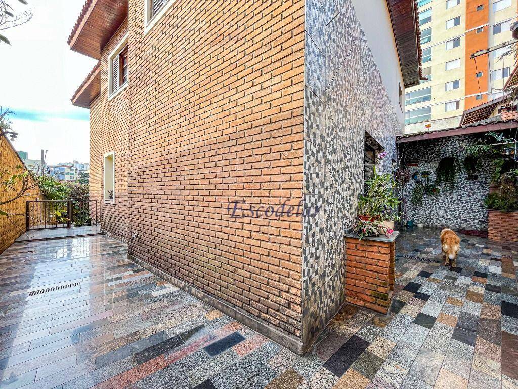 Sobrado à venda com 4 quartos, 352m² - Foto 10