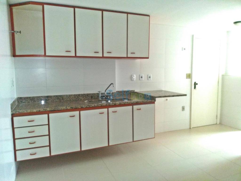 Apartamento para alugar com 4 quartos, 180m² - Foto 10