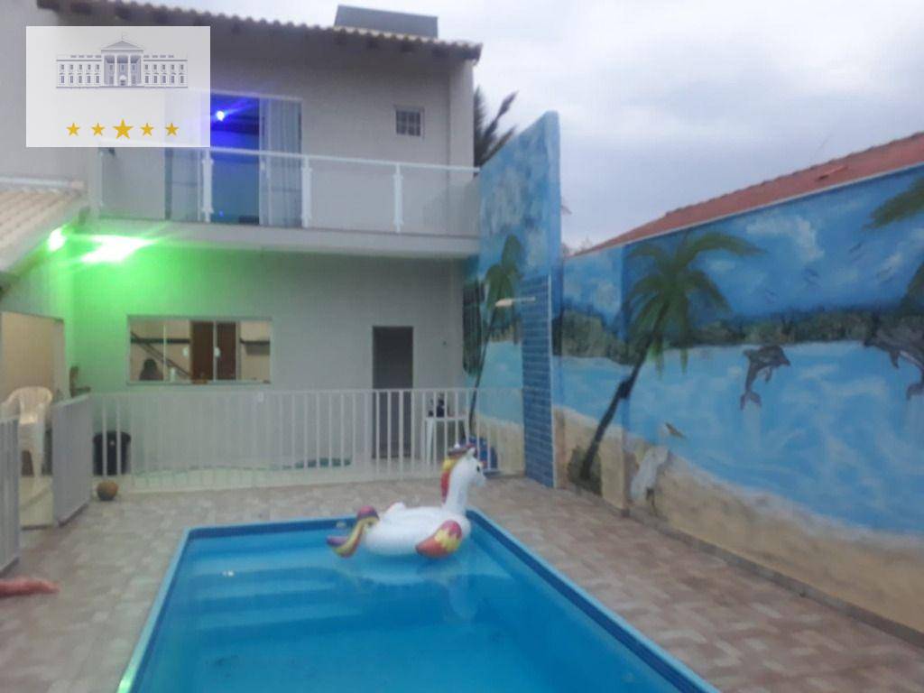 Sobrado à venda com 5 quartos, 236m² - Foto 2