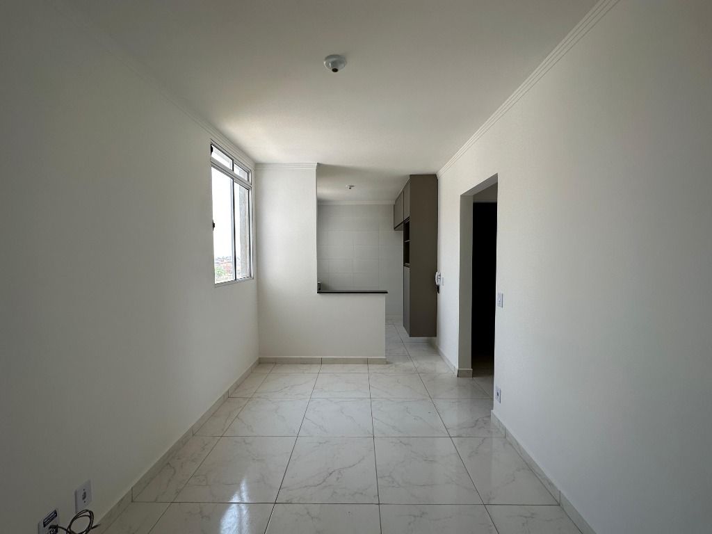 Apartamento à venda com 2 quartos, 45m² - Foto 14