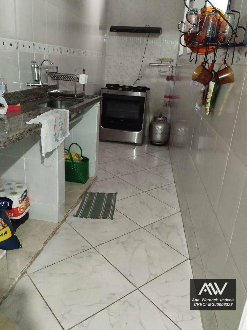 Casa à venda com 3 quartos, 80m² - Foto 16