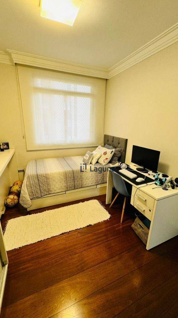 Apartamento à venda com 3 quartos, 160m² - Foto 17