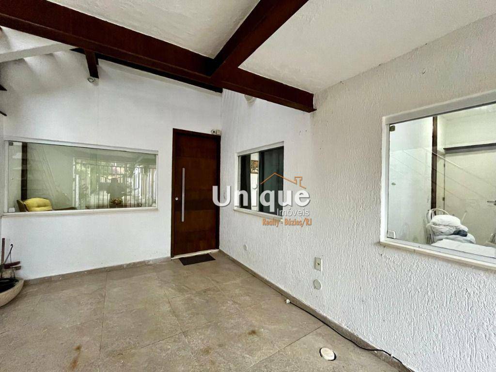 Casa à venda com 5 quartos, 236m² - Foto 19