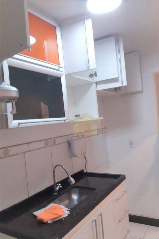 Apartamento à venda com 2 quartos, 74m² - Foto 4