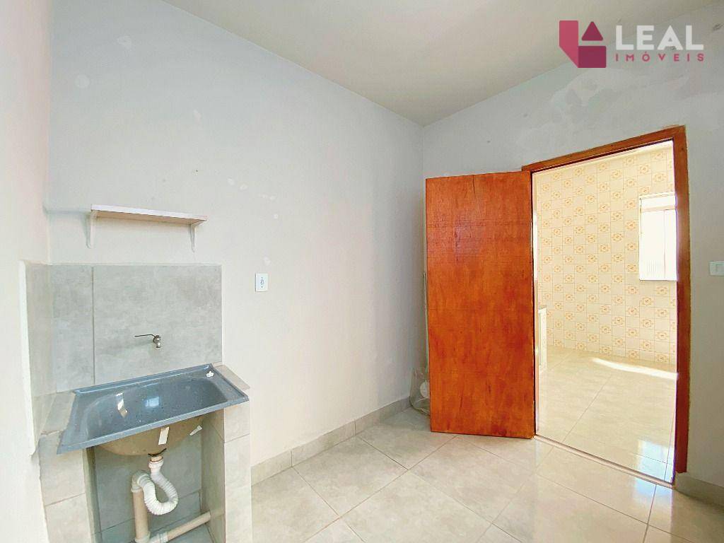 Apartamento para alugar com 3 quartos, 100m² - Foto 8