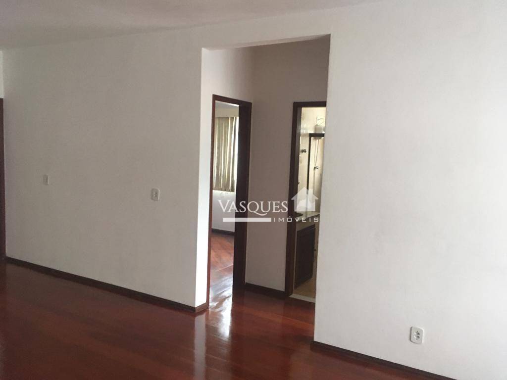 Apartamento à venda com 3 quartos, 90m² - Foto 9