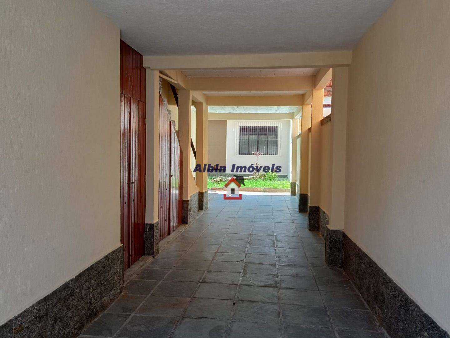 Casa à venda com 5 quartos, 340m² - Foto 31