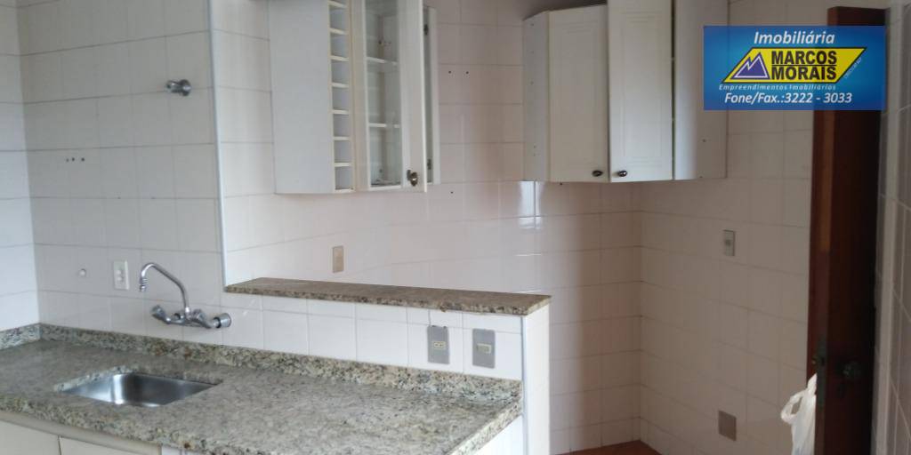 Apartamento à venda com 3 quartos, 180m² - Foto 23