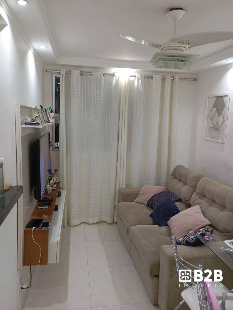 Apartamento à venda com 2 quartos, 48m² - Foto 10