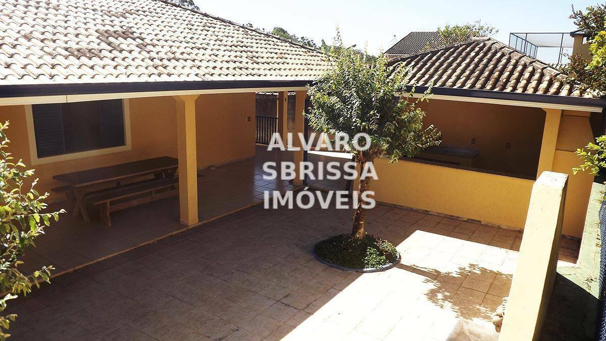 Chácara à venda com 3 quartos, 340m² - Foto 9