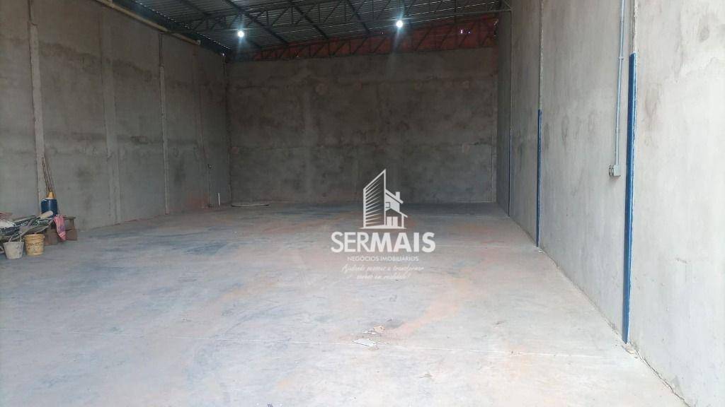 Depósito-Galpão-Armazém para alugar, 200m² - Foto 2