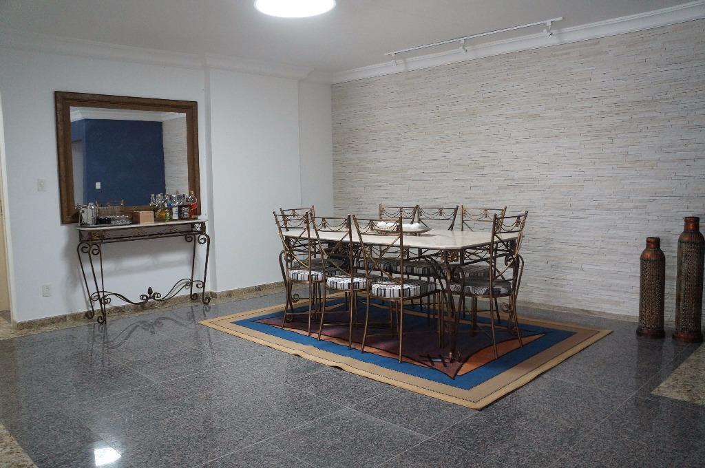 Apartamento à venda com 3 quartos, 183m² - Foto 5