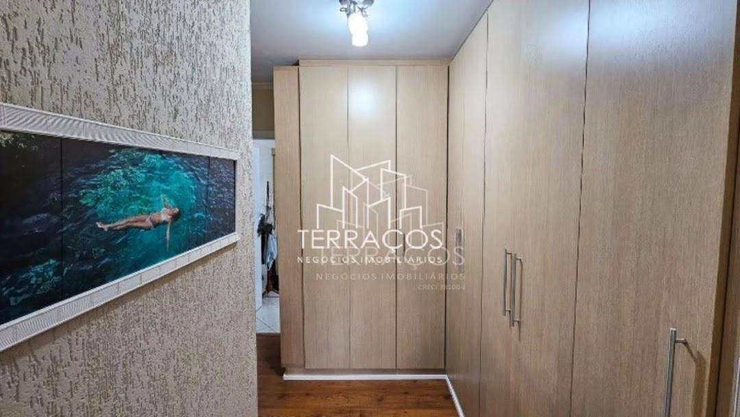 Casa à venda com 3 quartos, 400m² - Foto 45