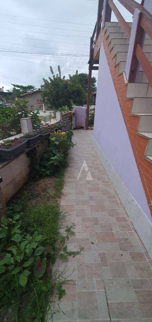 Casa à venda com 5 quartos, 340m² - Foto 6