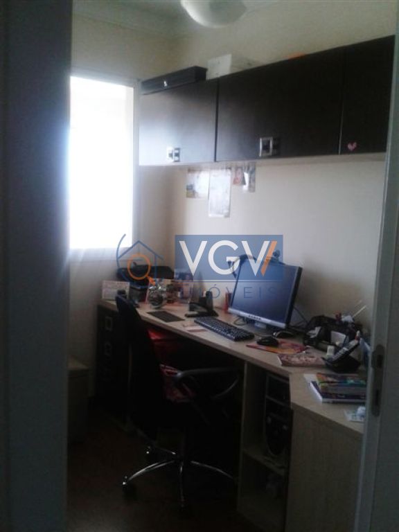 Apartamento à venda com 2 quartos, 80m² - Foto 9