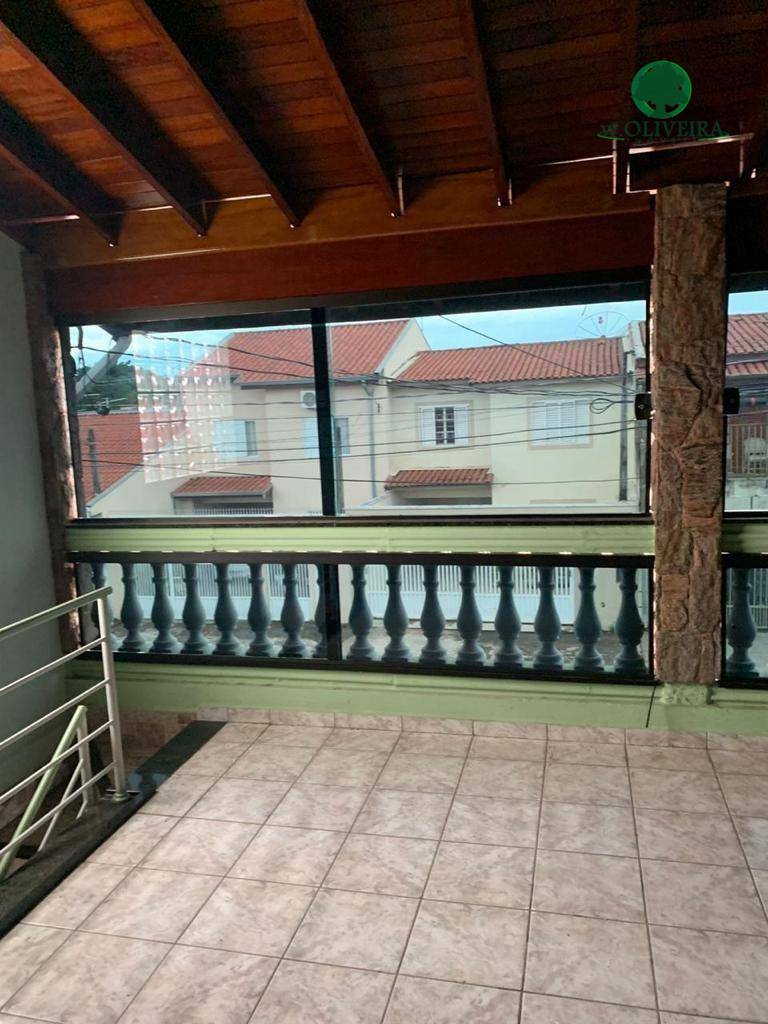 Sobrado à venda com 3 quartos, 291m² - Foto 1