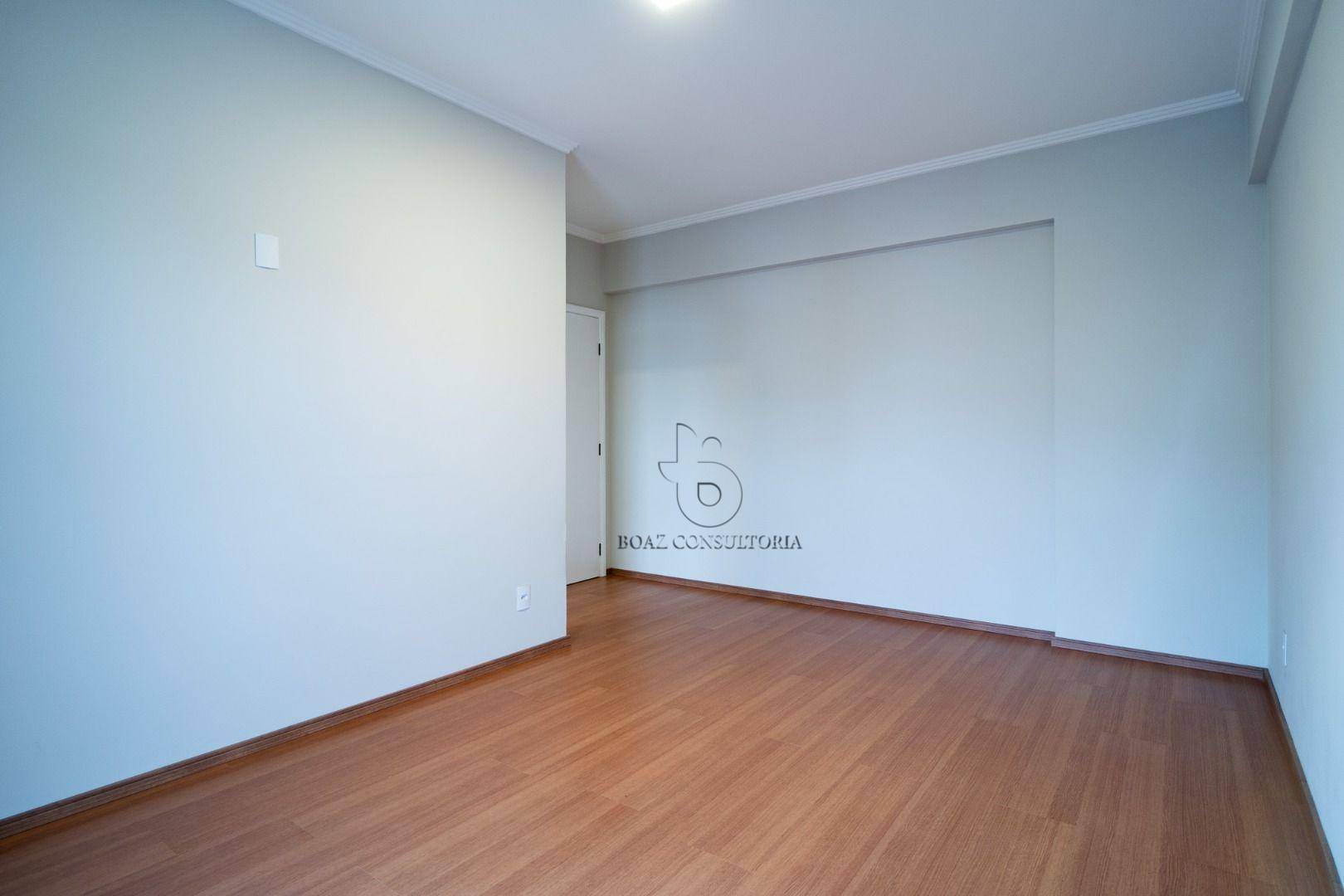 Apartamento à venda com 3 quartos, 109m² - Foto 17