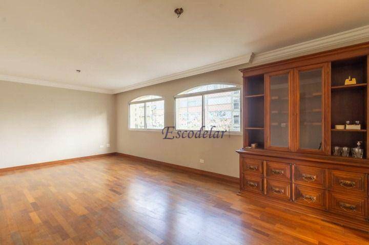 Apartamento à venda com 3 quartos, 204m² - Foto 1