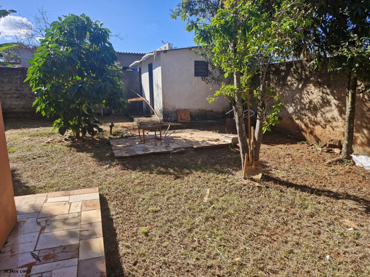 Casa de Condomínio à venda com 3 quartos, 200m² - Foto 19