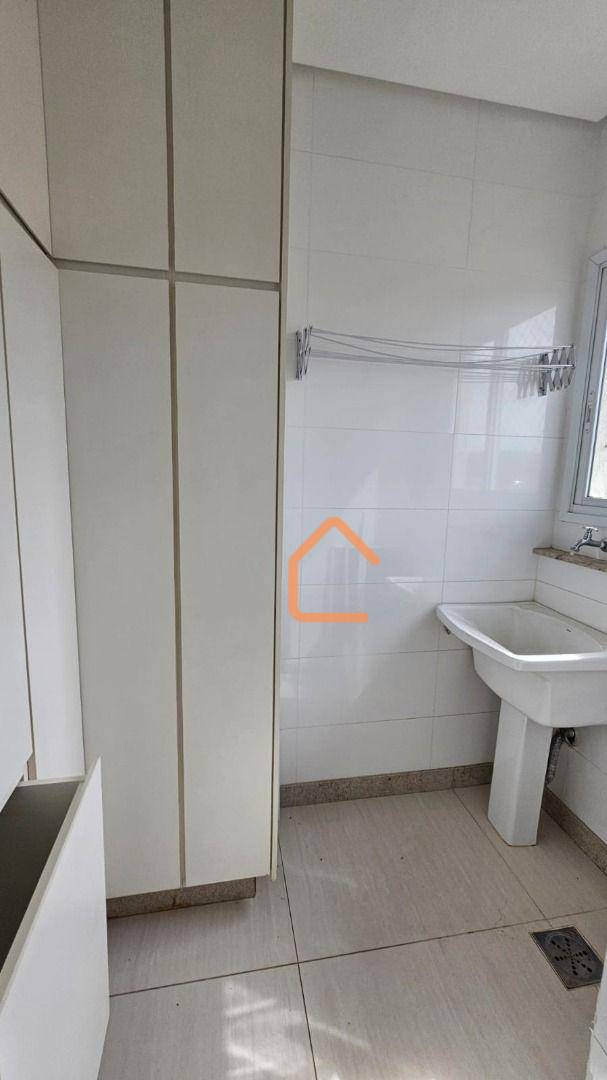 Apartamento à venda com 3 quartos, 122m² - Foto 23