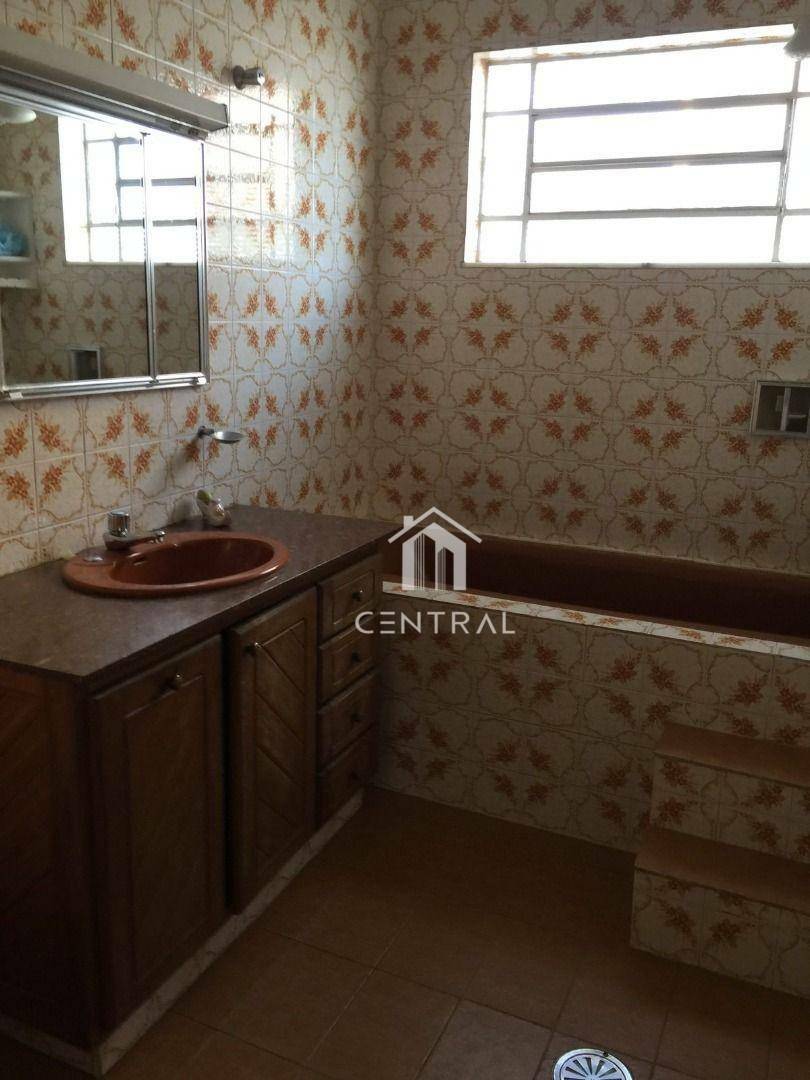 Casa à venda com 3 quartos, 220m² - Foto 19