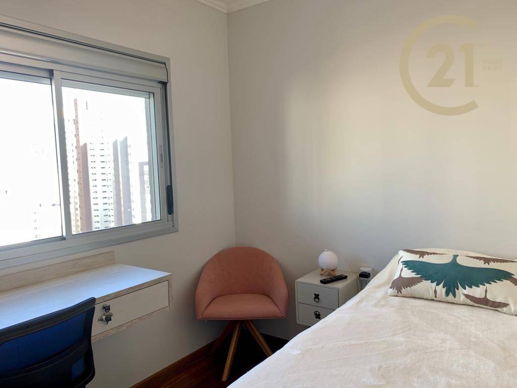 Apartamento à venda com 3 quartos, 121m² - Foto 23