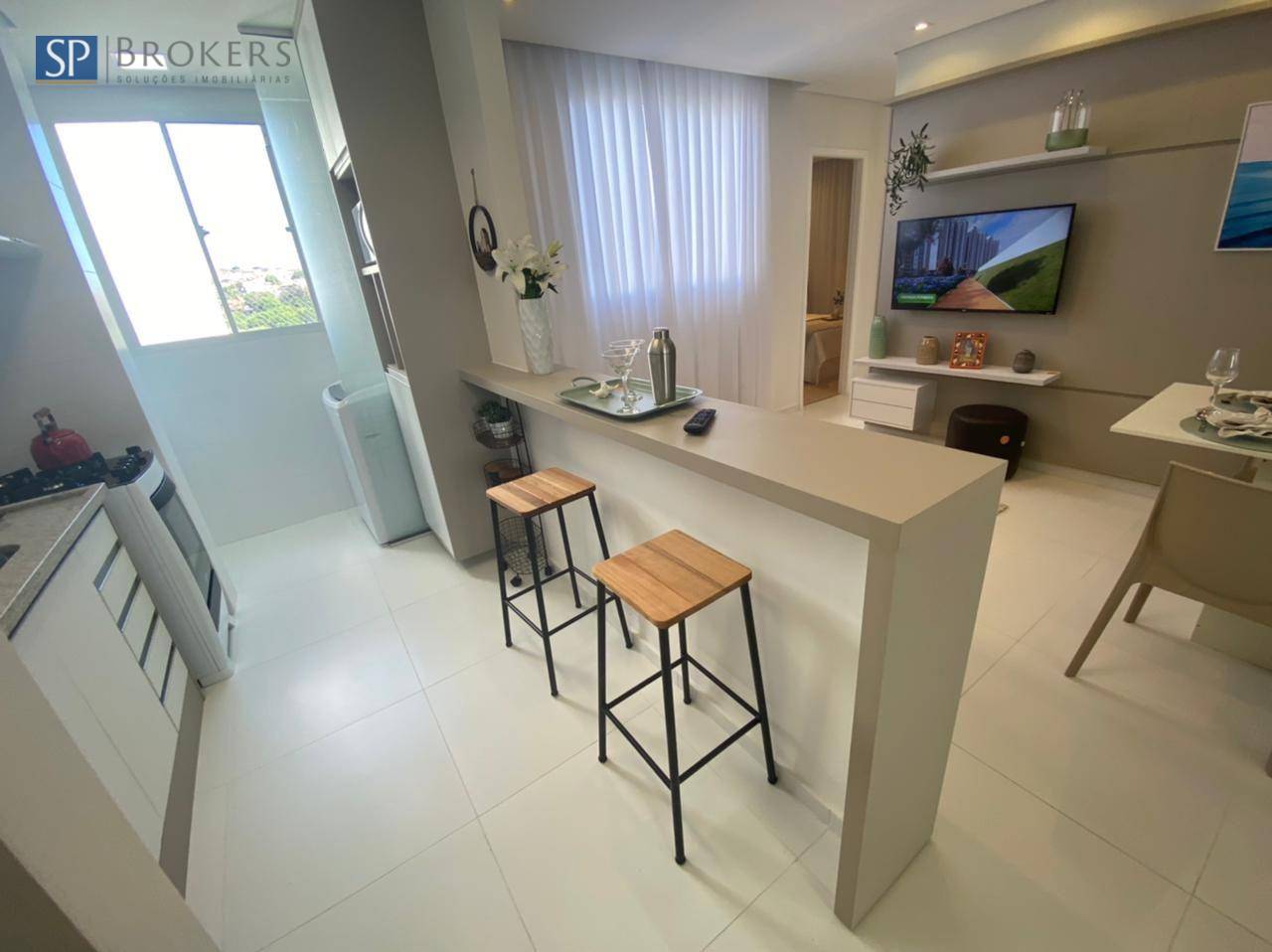 Apartamento à venda com 2 quartos, 44m² - Foto 2