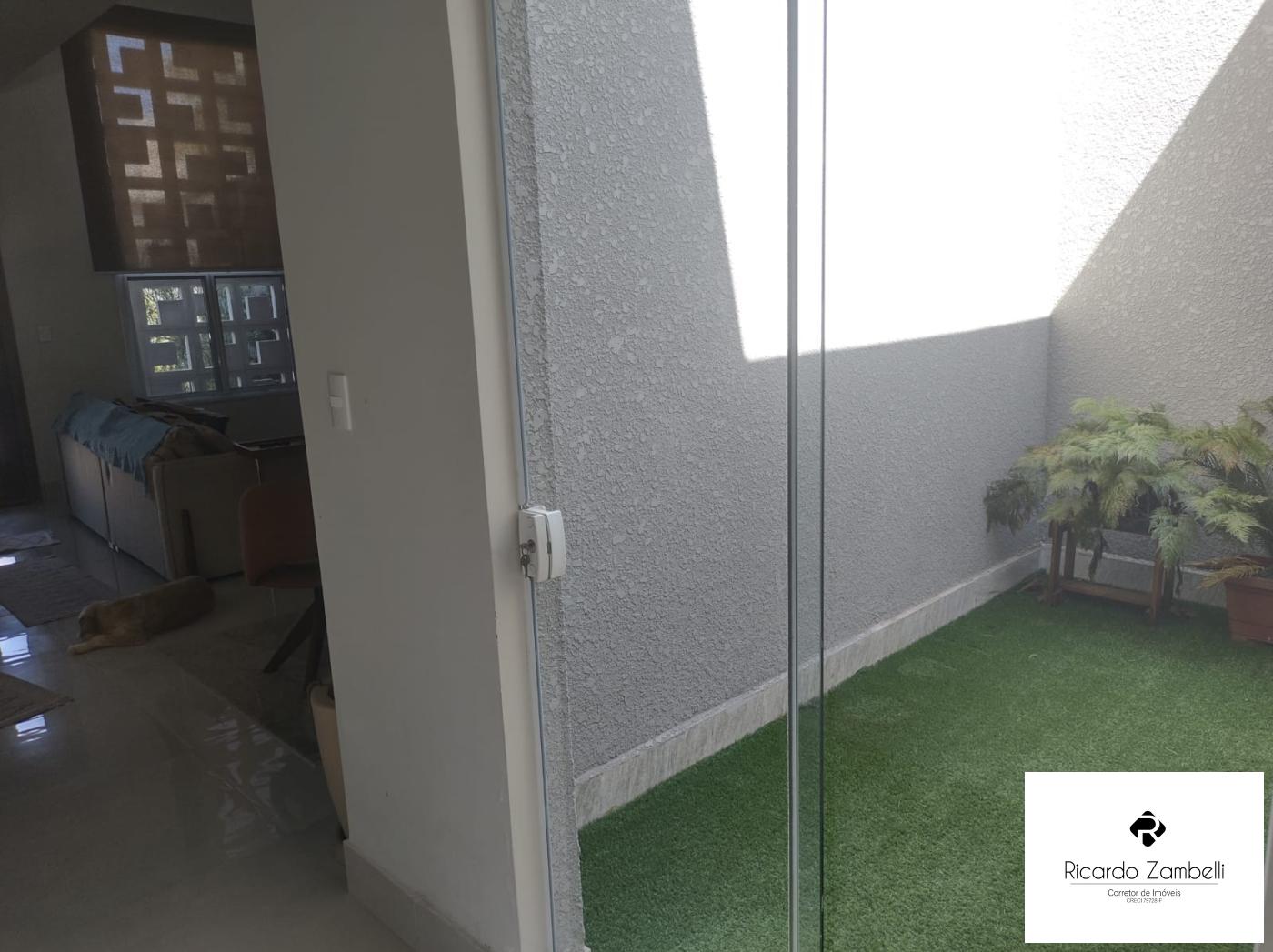 Sobrado à venda com 5 quartos, 300m² - Foto 6