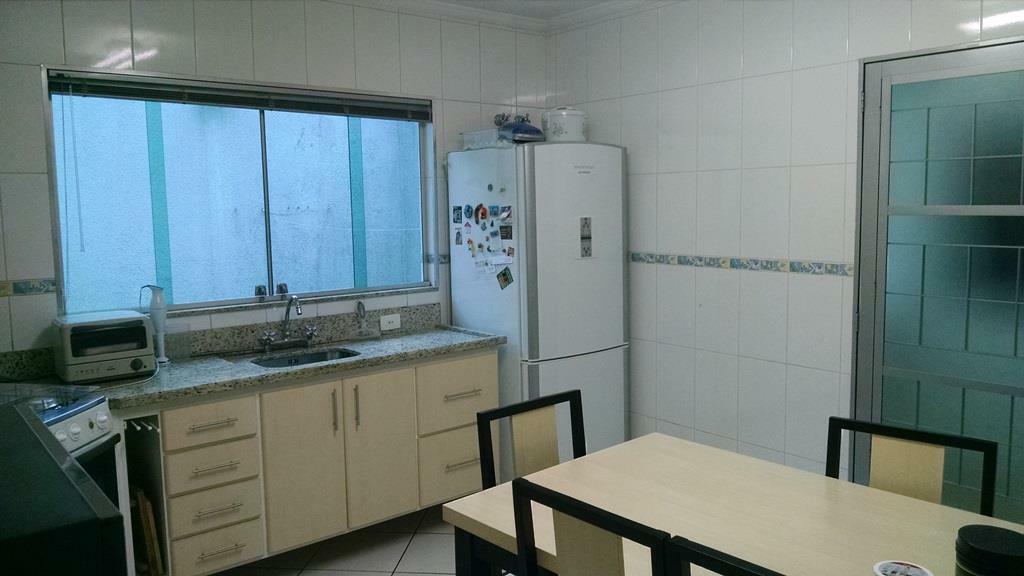 Casa à venda com 3 quartos, 200m² - Foto 27