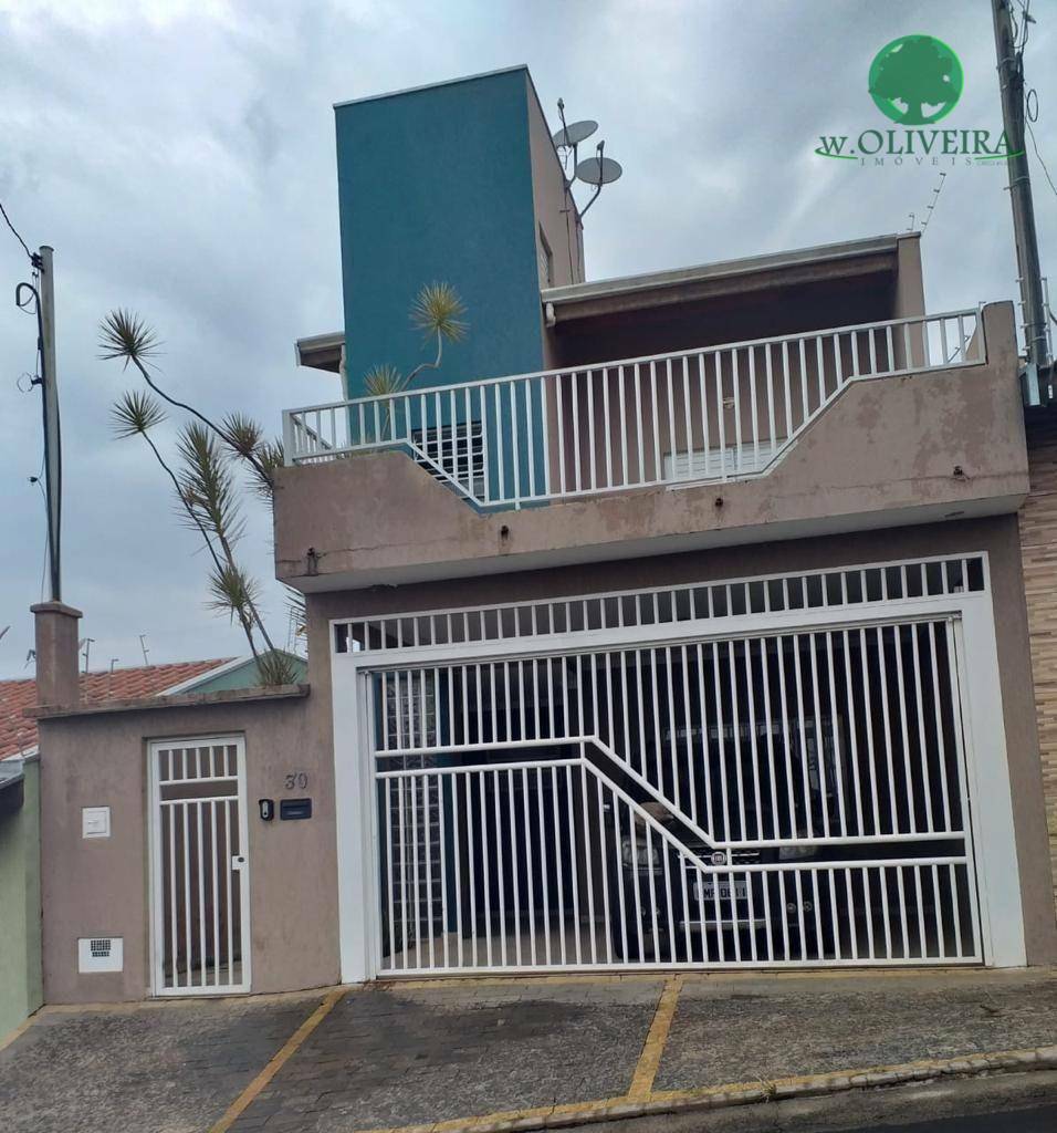 Sobrado à venda com 3 quartos, 161m² - Foto 1