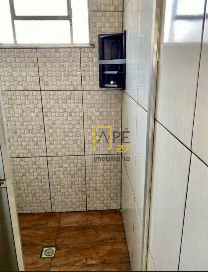 Apartamento para alugar com 2 quartos, 82m² - Foto 10