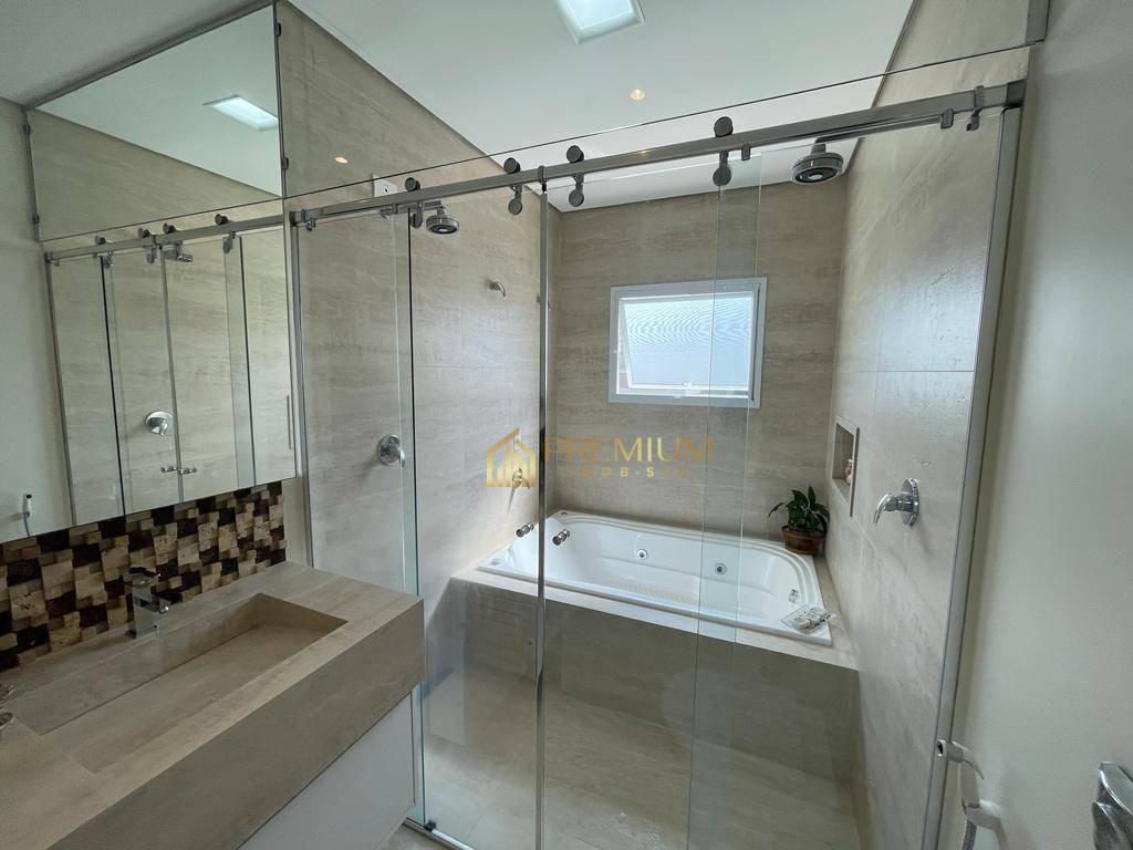 Sobrado, 5 quartos, 346 m² - Foto 3