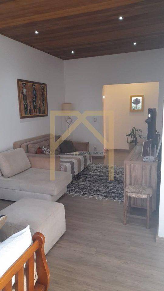 Casa à venda com 3 quartos, 260m² - Foto 7