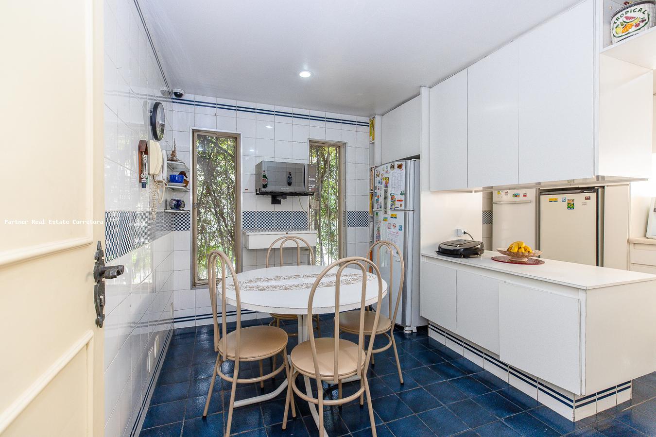 Casa à venda com 4 quartos, 739m² - Foto 27