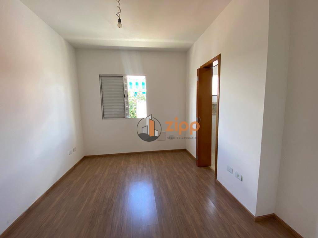 Casa de Condomínio para alugar com 2 quartos, 75m² - Foto 2