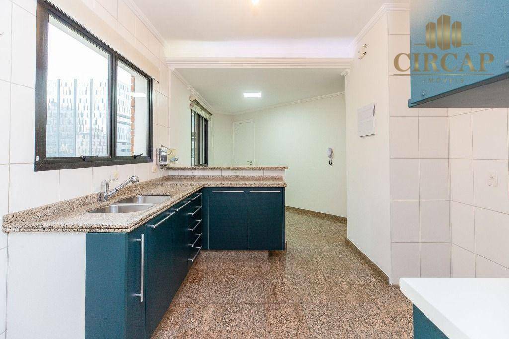 Apartamento à venda com 3 quartos, 205m² - Foto 7