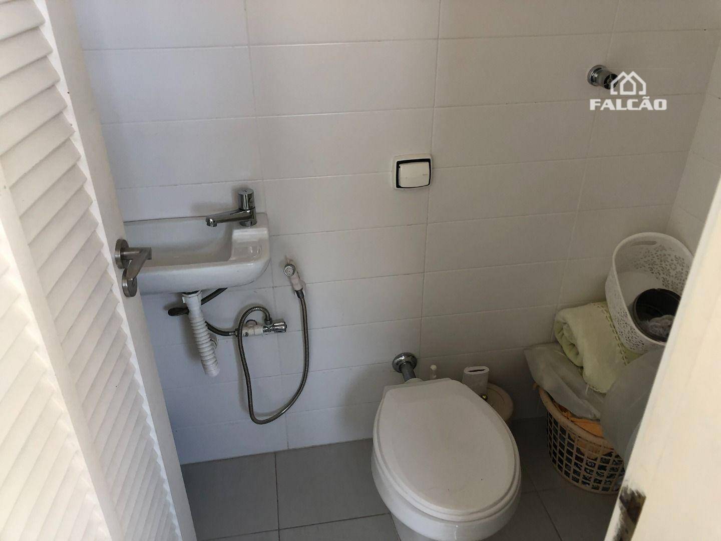 Apartamento à venda com 3 quartos, 136m² - Foto 32