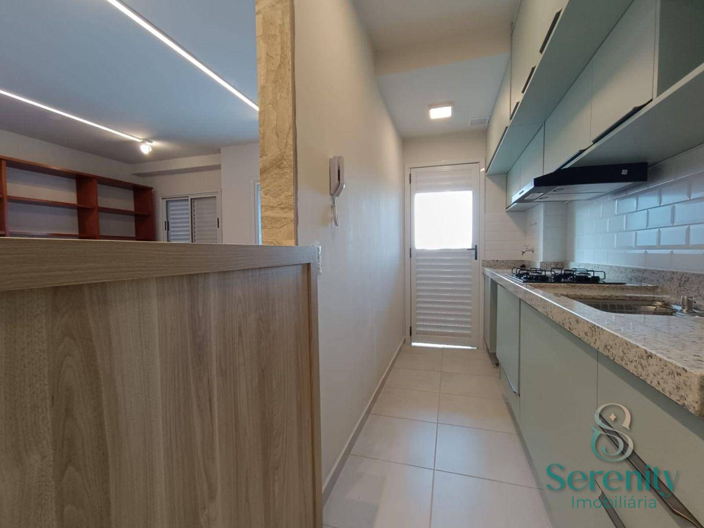 Apartamento para alugar com 2 quartos, 64m² - Foto 4