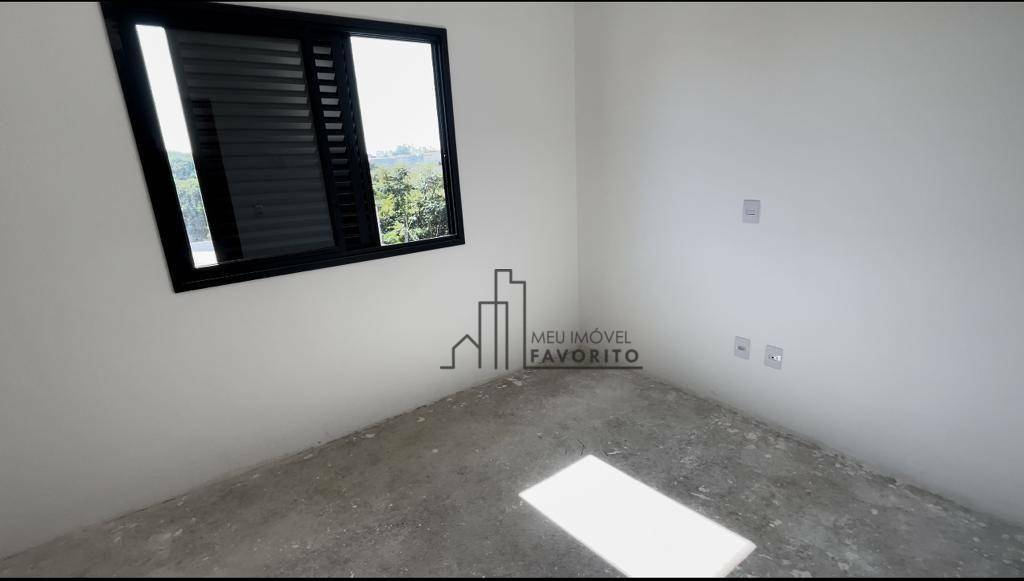 Casa à venda com 3 quartos, 180m² - Foto 7