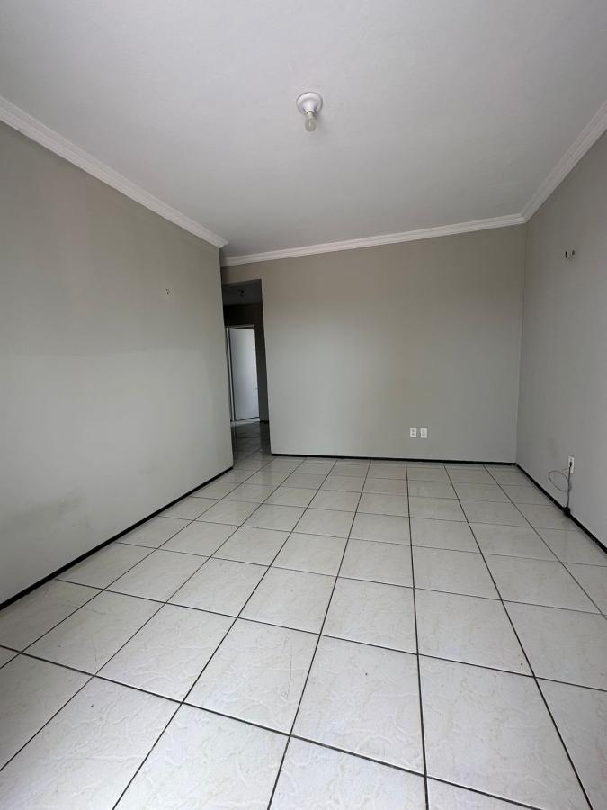 Apartamento para alugar com 2 quartos, 69m² - Foto 7