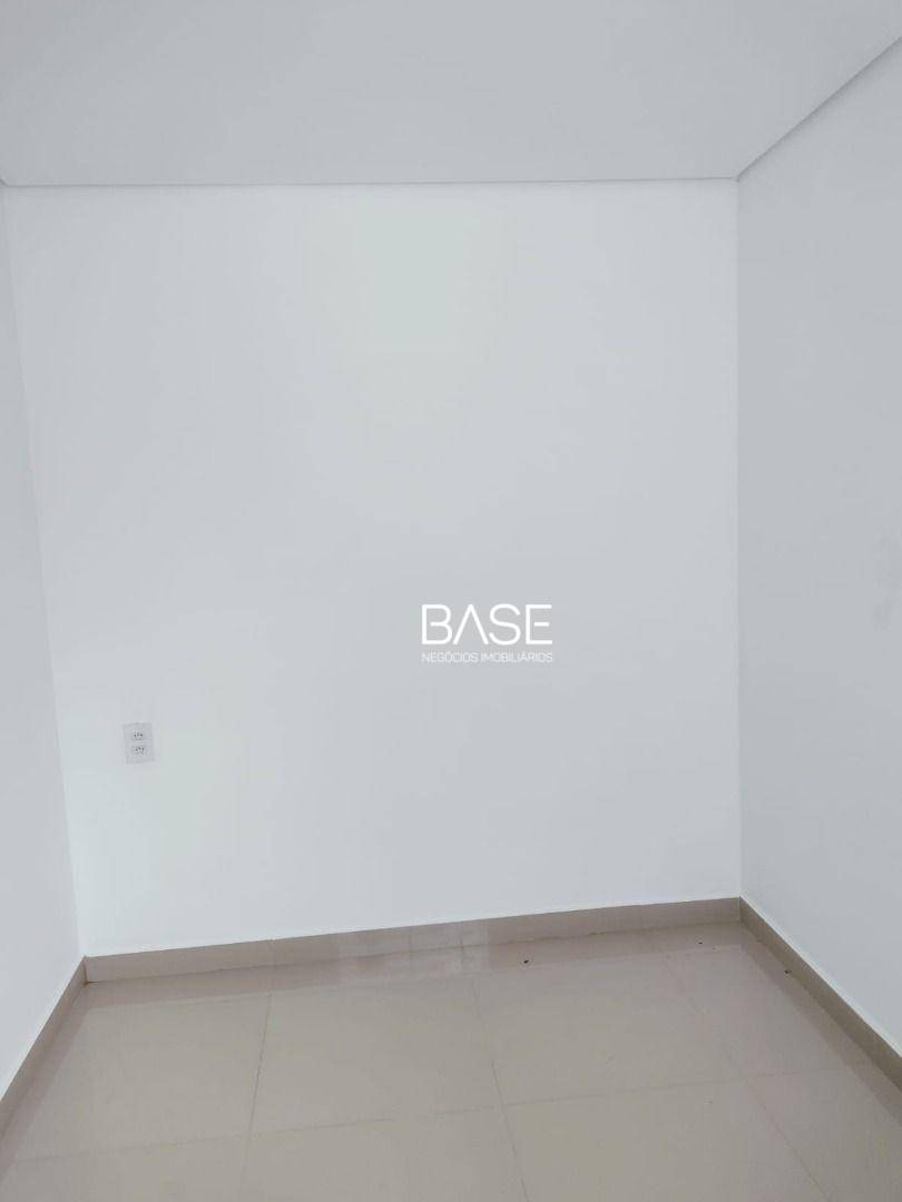 Cobertura, 3 quartos, 210 m² - Foto 4