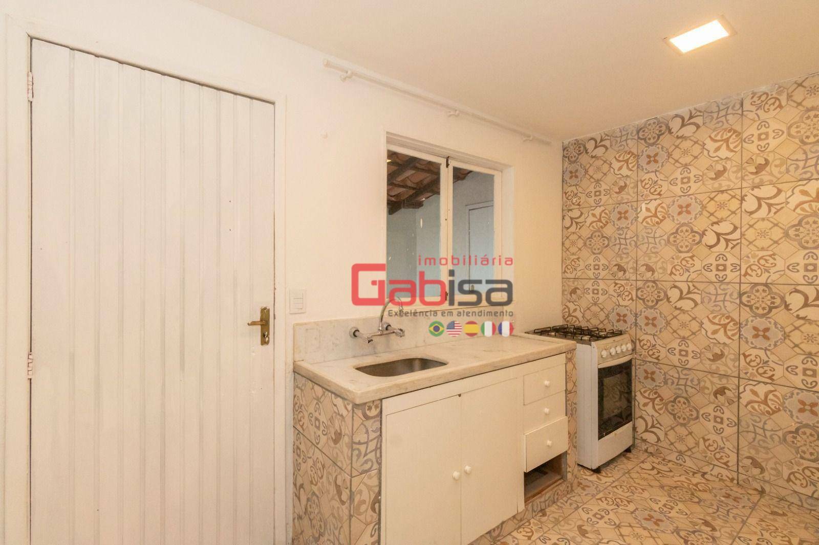 Casa à venda com 4 quartos, 250m² - Foto 28