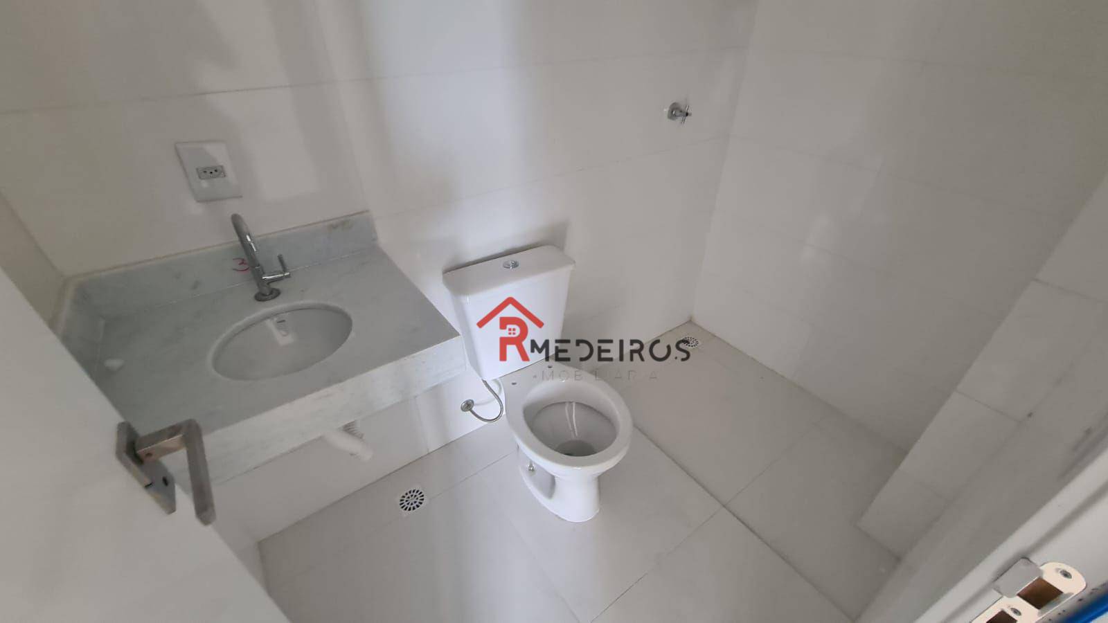 Apartamento à venda com 2 quartos, 77m² - Foto 12