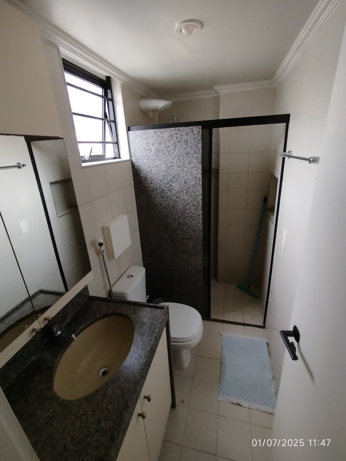 Apartamento para alugar com 3 quartos, 197m² - Foto 43