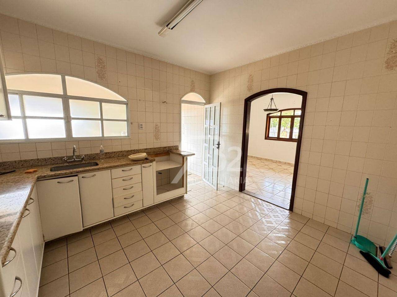 Casa de Condomínio à venda com 3 quartos, 249m² - Foto 14