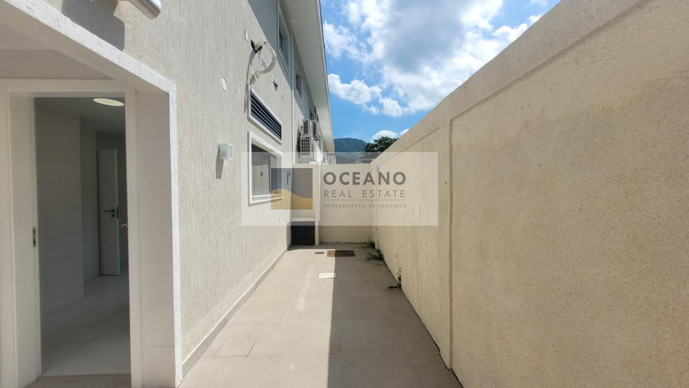Casa de Condomínio à venda com 3 quartos, 150m² - Foto 31